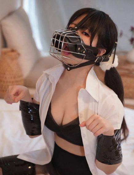 男人的伸到水漫画免费_超清超清免费观看