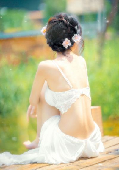 草草欧美一区二区三区_BD韩语BD在线观看