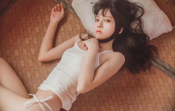 哪个女人不怀春的意思_在线电影观看