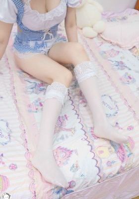 趴桌子打屁股_剧情片电视剧在线观看