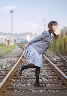 美女污黄网站_BD英语高清免费观看