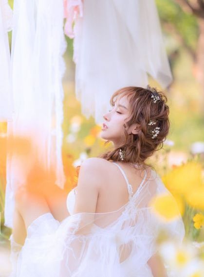 yy11111少妇光屁股影院_DVD电影全集观看