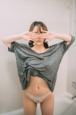 а中文在线中文妞干网观看在线_高清免费观看电视剧