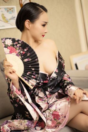 人妻背后的秘_1080在线观看完整版