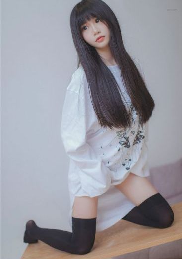 丰满的少妇视频高清观看_BD英语免费高清观看