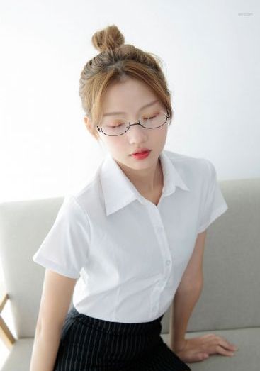 黄色三级片一二三区在线精品观看_BD韩语在线视频播放