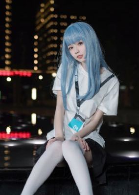国产精品美女久久久浪潮Av_720完整视频观看