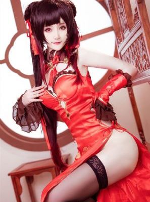 伸进内衣揉捏她的奶头_4K动漫在线观看