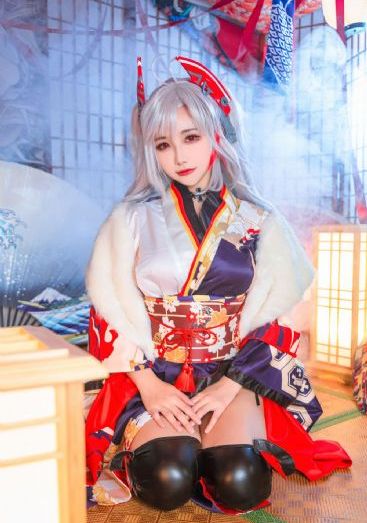 开火车男男互攻一串_JVID性感写真