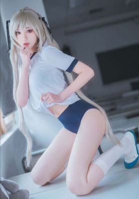 美女露出乳头扒开双腿_蓝光高清完整版播放